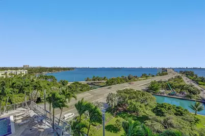 601 NE 36th St #811, Miami, FL 33137 - Photo 11