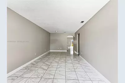 2214 SE 25th Ave #2214, Homestead, FL 33035 - Photo 3