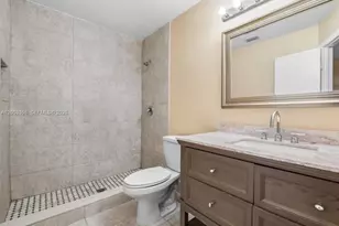 16032 SW 101st Terrace, Miami, FL 33196 - Photo 9