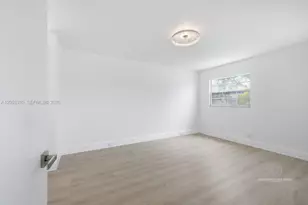 1351 SW 125th Ave, Pembroke Pines, FL 33027 - Photo 13