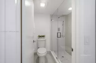 1351 SW 125th Ave, Pembroke Pines, FL 33027 - Photo 17