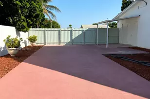 19311 SW 320th St, Homestead, FL 33030 - Photo 7