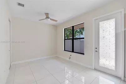 20914 NW 1st Dr, Pembroke Pines, FL 33029 - Photo 7