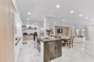 3261 Seaward Dr, Lauderdale by the Sea, FL 33062 - Photo 9