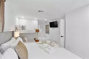 3261 Seaward Dr, Lauderdale by the Sea, FL 33062 - Photo 15