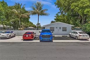161 NW 40th St, Oakland Park, FL 33309 - Photo 23