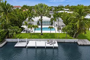 2273 Bayview Ln, North Miami, FL 33181 - Photo 1