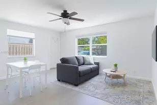 605 SW 14th Terrace, Fort Lauderdale, FL 33312 - Photo 9