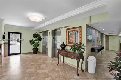 3970 Oaks Clubhouse Dr #302, Pompano Beach, FL 33069 - Photo 15