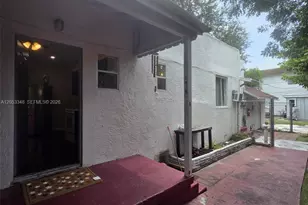 1008 N 18th Ct, Hollywood, FL 33020 - Photo 19