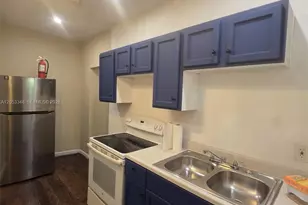 1008 N 18th Ct, Hollywood, FL 33020 - Photo 17