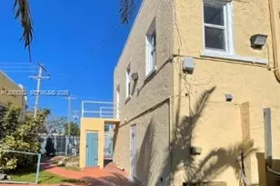 101 SE 2nd St, Dania Beach, FL 33004 - Photo 1