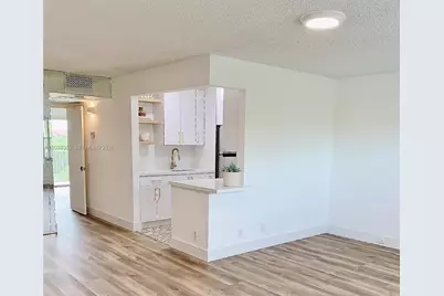 101 SW 132nd Way #413J, Pembroke Pines, FL 33027 - Photo 5