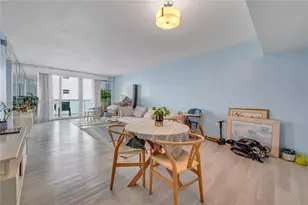 5001 Collins Ave, Miami Beach, FL 33140 - Photo 11