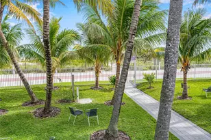 5001 Collins Ave, Miami Beach, FL 33140 - Photo 23