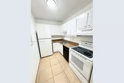 961 NW 45th St #1, Deerfield Beach, FL 33064 - Photo 3
