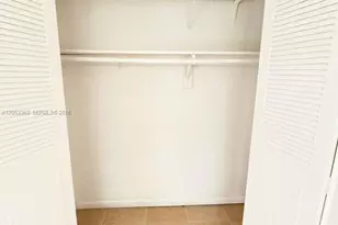 961 NW 45th St, Deerfield Beach, FL 33064 - Photo 9