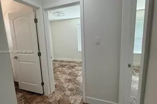 1121 NW 56th St, Miami, FL 33127 - Photo 17