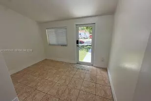 1121 NW 56th St, Miami, FL 33127 - Photo 19