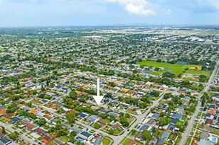 5001 NW 179th Terrace, Miami Gardens, FL 33055 - Photo 33