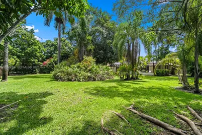 11440 SW 94th Ave, Miami, FL 33176 - Photo 15