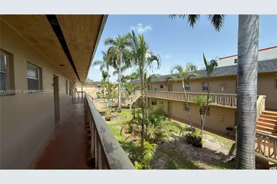 1370 NE 119th St #137021, Miami, FL 33161 - Photo 1