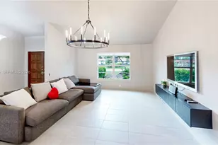 251 NW 92nd Ave, Coral Springs, FL 33071 - Photo 11