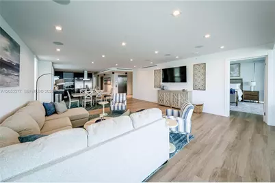 1930 Bay Dr #PH 2, Miami Beach, FL 33141 - Photo 11