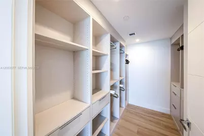 1930 Bay Dr #PH 2, Miami Beach, FL 33141 - Photo 19