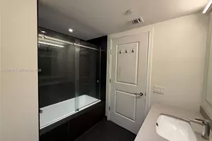1600 NE 1st Ave, Miami, FL 33132 - Photo 9