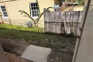 905 SE 13th St, Fort Lauderdale, FL 33316 - Photo 21