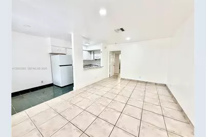 905 SE 13th St #2, Fort Lauderdale, FL 33316 - Photo 3