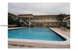 4165 SW 67th Ave, Davie, FL 33314 - Photo 15