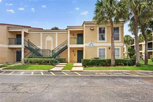995 Riverside Dr, Coral Springs, FL 33071 - Photo 3