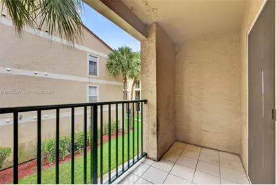 995 Riverside Dr #120, Coral Springs, FL 33071 - Photo 25