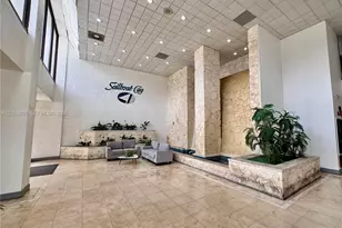 13499 Biscayne Blvd, North Miami, FL 33181 - Photo 27