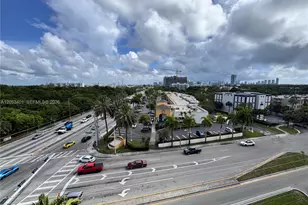 13499 Biscayne Blvd, North Miami, FL 33181 - Photo 35