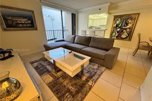 2625 Collins Ave, Miami Beach, FL 33140 - Photo 9