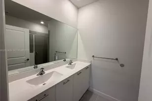 12845 NW 24th Ave, Miami, FL 33167 - Photo 17