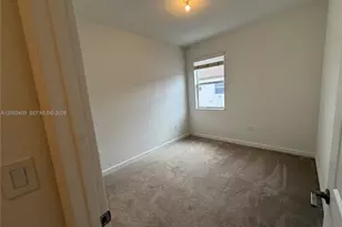12845 NW 24th Ave, Miami, FL 33167 - Photo 29