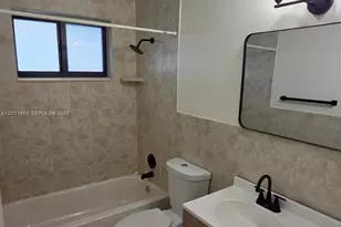 400 NW 65th Ave, Plantation, FL 33317 - Photo 9