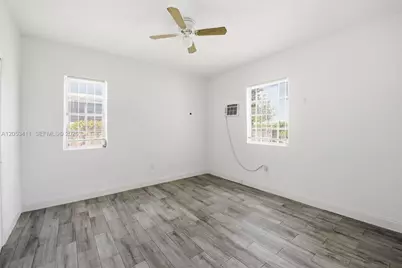 14 NW 75th St #14, Miami, FL 33150 - Photo 5