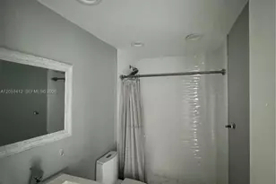 6930 Miami Gardens Dr, Hialeah, FL 33015 - Photo 25