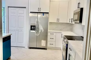 4946 SW 38th Way, Hollywood, FL 33312 - Photo 15