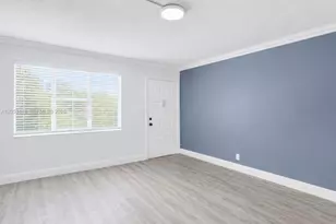 7161 Golf Colony Ct, Lake Worth, FL 33467 - Photo 11