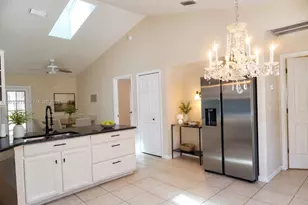 11130 Fountain Lakes Blvd, Other City - In The State Of Florida, FL 34788 - Photo 13