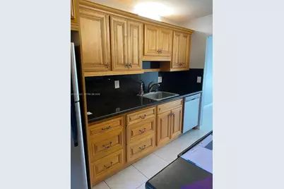 9962 Nob Hill Ct #9962, Sunrise, FL 33351 - Photo 3