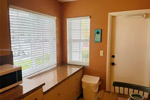 1150 Atlantic Shores Blvd, Hallandale Beach, FL 33009 - Photo 15