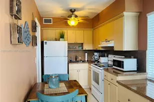 1150 Atlantic Shores Blvd, Hallandale Beach, FL 33009 - Photo 13
