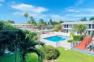 1150 Atlantic Shores Blvd, Hallandale Beach, FL 33009 - Photo 3